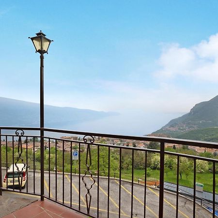 Апартаменты Stella Del Garda 2 Con Terrazza Тиньяле Экстерьер фото